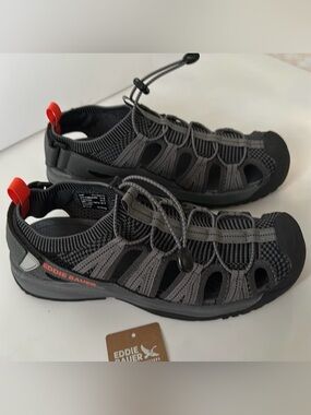 Eddie Bauer Men’s Gray and Black Water Shoes Size 9M